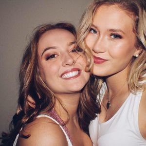 Meet your Posher, Addison